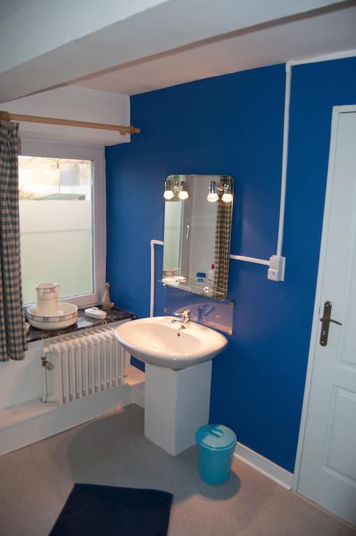Chambres D'Hotes De La Quairelle Gerpinnes Habitación foto